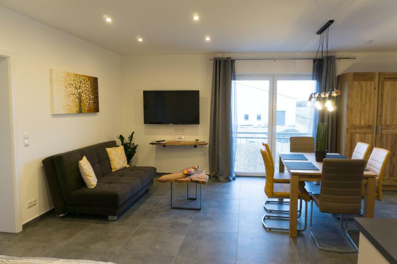 2 Im Kirschblütenhof Apartment