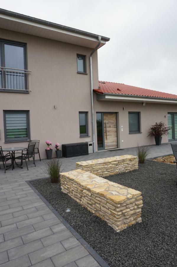 Apartment 2 Im Kirschblütenhof *